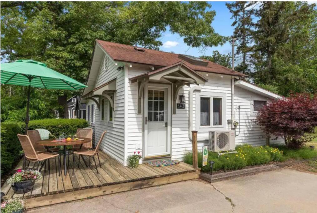 2Min Walk Downtown - Outdoor Patio - Pet Friendly Villa Saugatuck Bagian luar foto